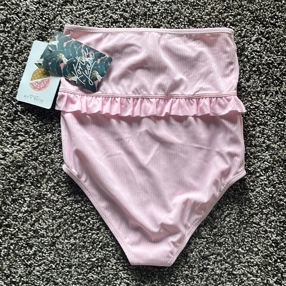 KORTNI JEANE ruffle around pink bottoms size 12/13 - Picture 2 of 3